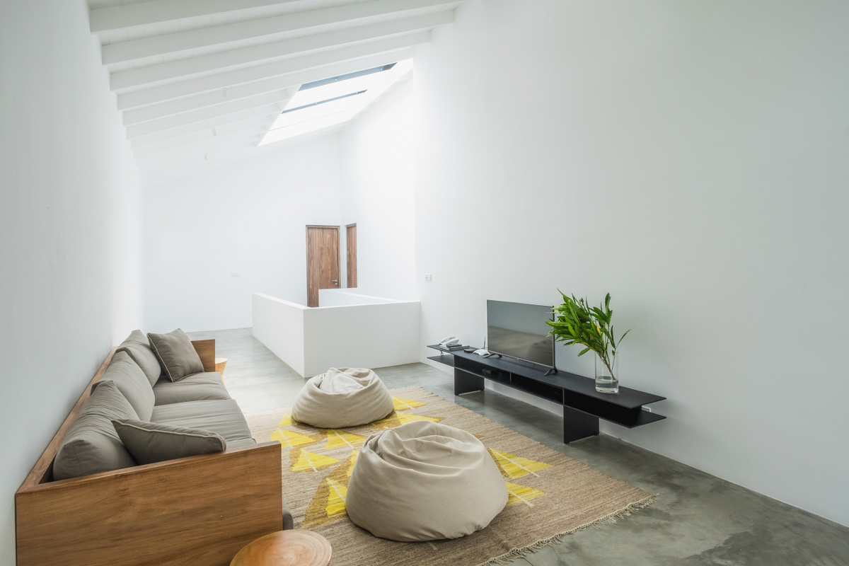 Book Woolamai Beach House, Luxury Vacation Rentals by ZEKKEI